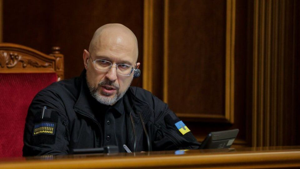 Шмигаль заявив, що директив обговорювати територіальні поступки не було і немає
