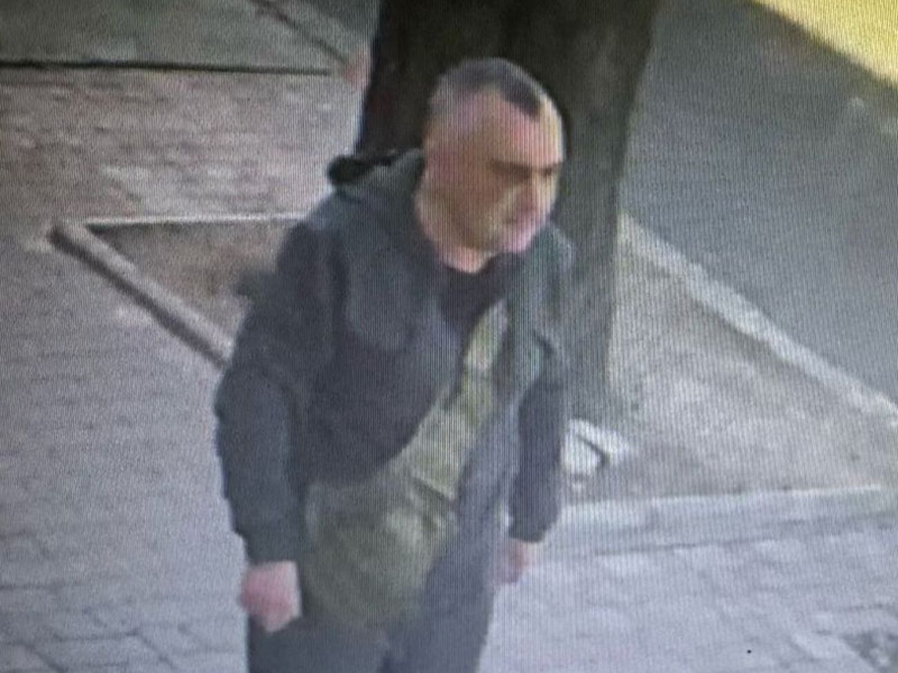 Поліція опублікувала фото підозрюваного