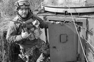 На каком направлении и когда погиб украинский военный и продюсер, пока неизвестно