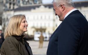 Глава австрийского МИД заявила о поддержке Украины и анонсировала дальнейшее экономическое сотрудничество