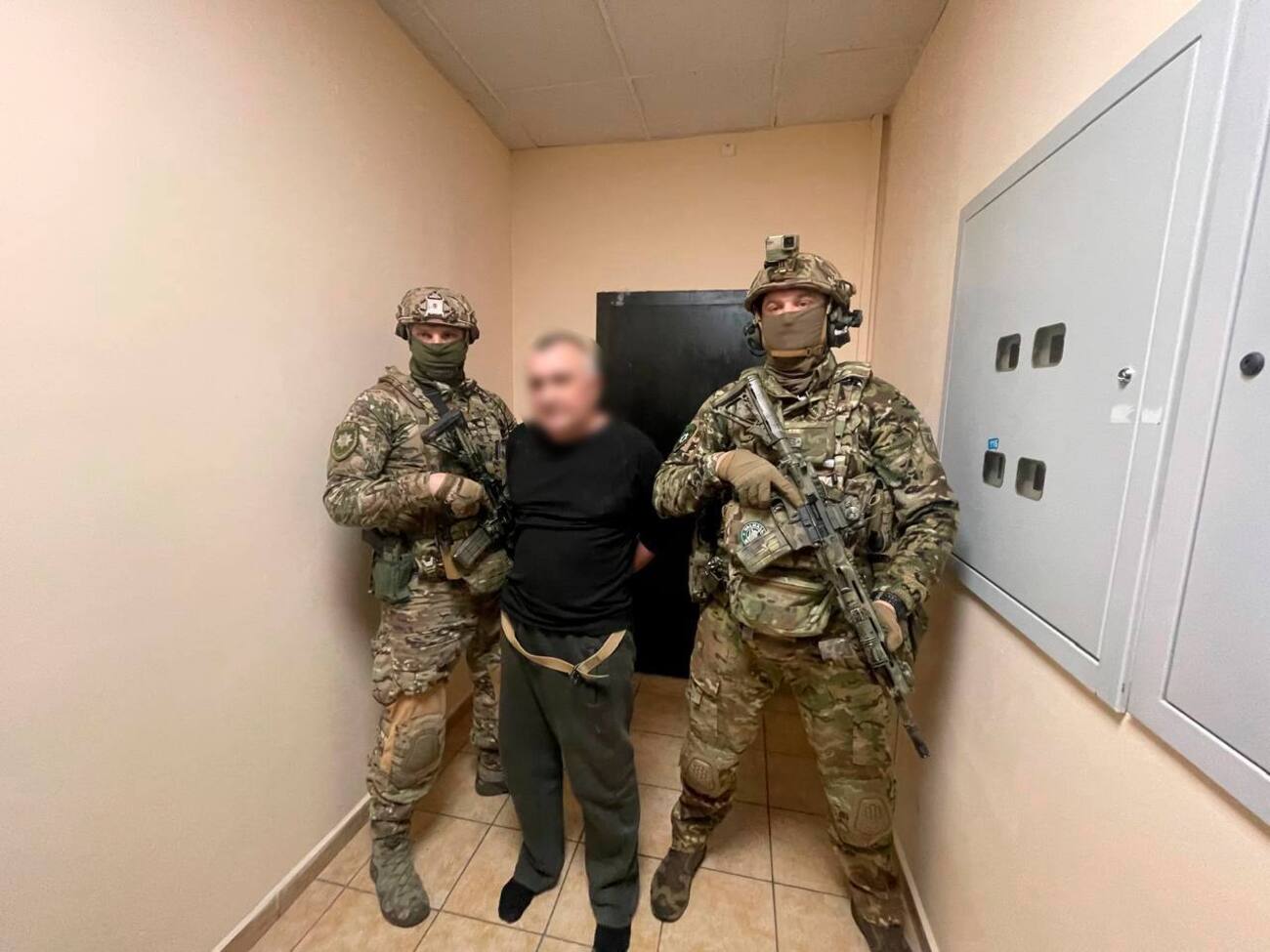 Клименко зазначив, що підозрюваний переховувався у квартирі