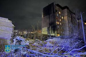 У Кривому Розі через російський удар пошкоджено три багатоповерхівки, розповіли в ОВА