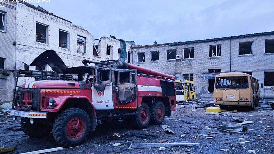 Постраждало четверо місцевих жителів
