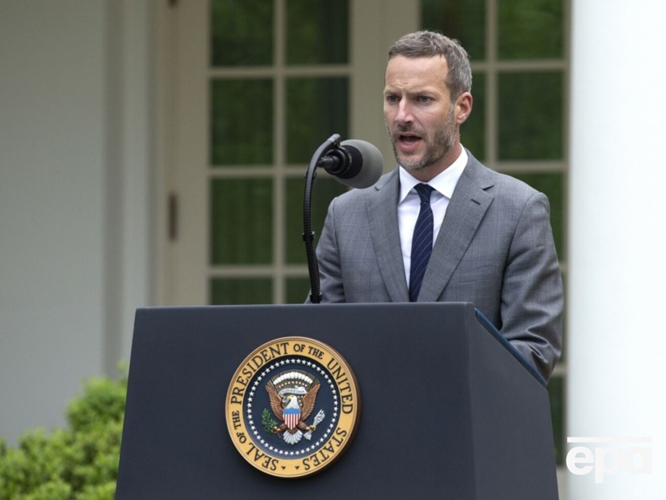 Белый дом утверждает, что Белер продолжит работать на Трампа