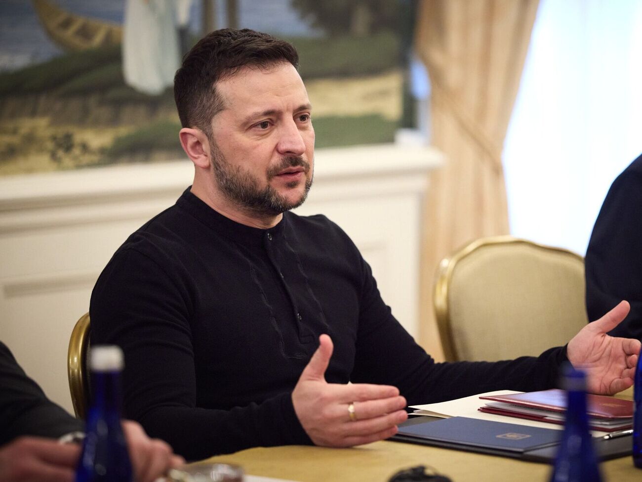 Україна має продемонструвати, що вона хоче миру, а "росіяни хочуть війни", зазначив Зеленський