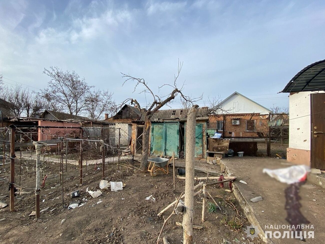 Около 15.00 15 марта оккупанты ударили по частному сектору Никополя, рассказали в полиции