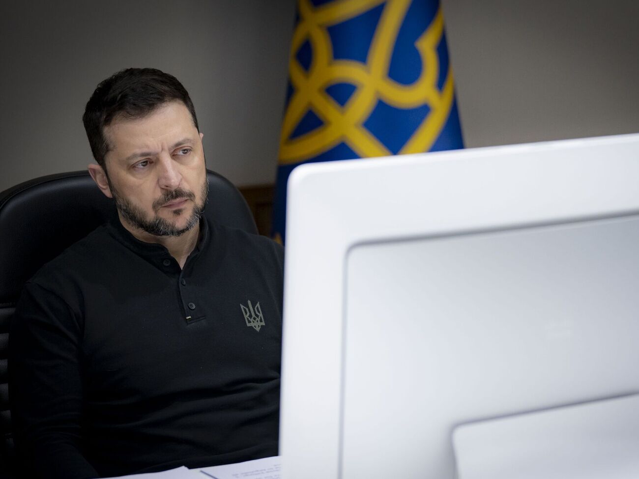 Очень плохой сигнал – прислушиваться к мнению россиян относительно контингента, отметил Зеленский