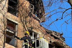 Удар безпілотників частково зруйнував будинок