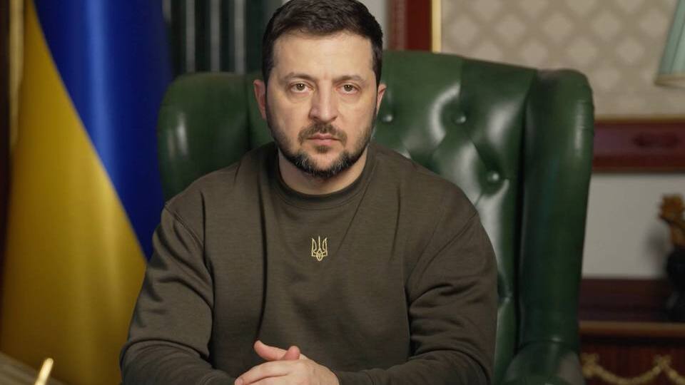 Зеленский: Нужно производить больше ракет и дронов