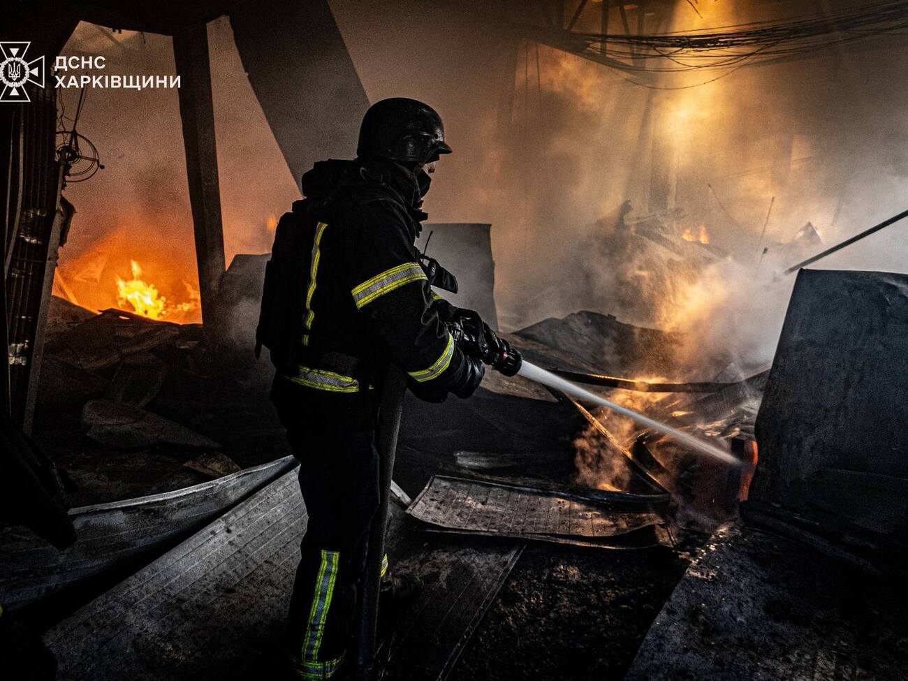 Завод знищено повністю