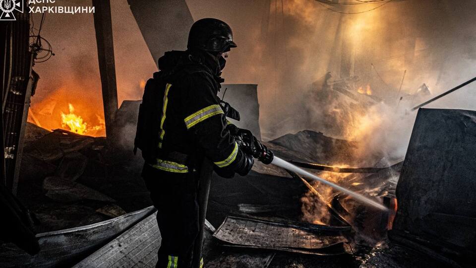Завод знищено повністю