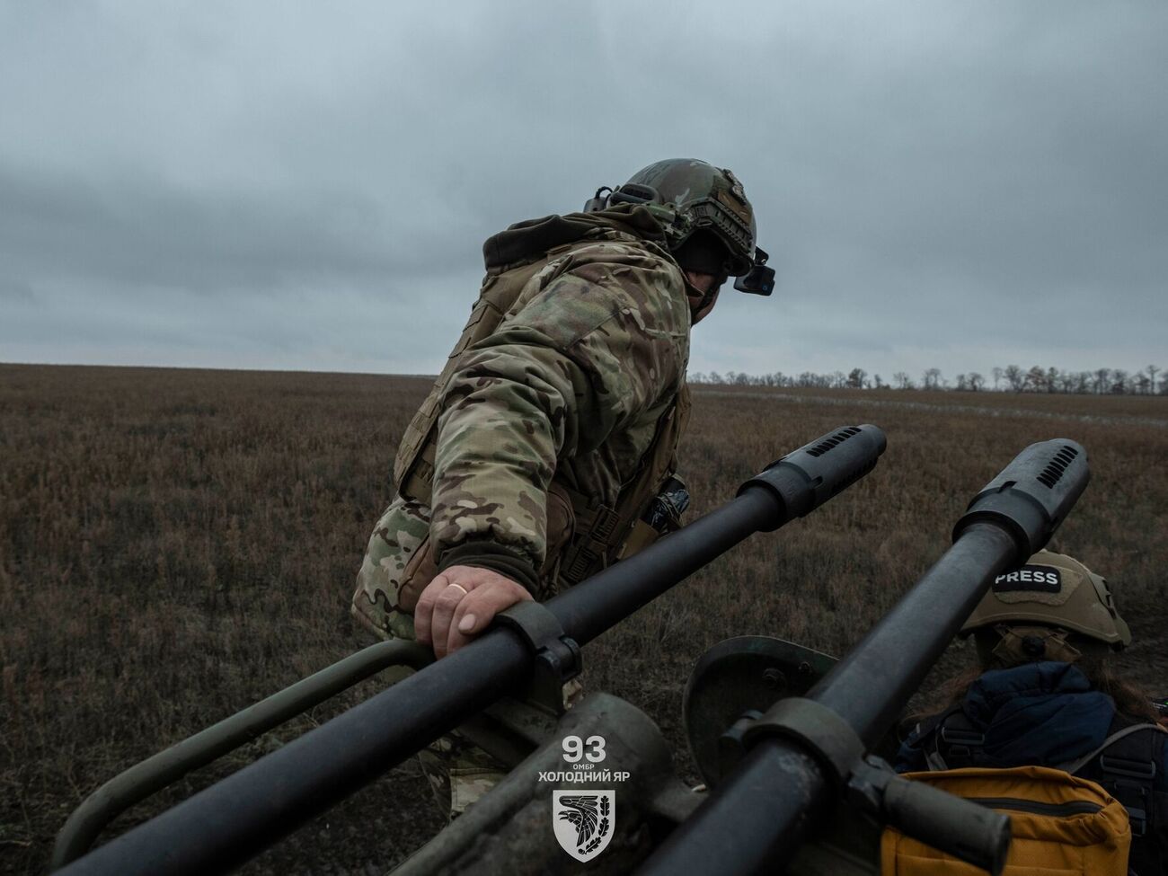 Окупанти намагаються заходити невеликими групами, але сили оборони України знищують їх вогневими засобами, зазначили в Генштабі