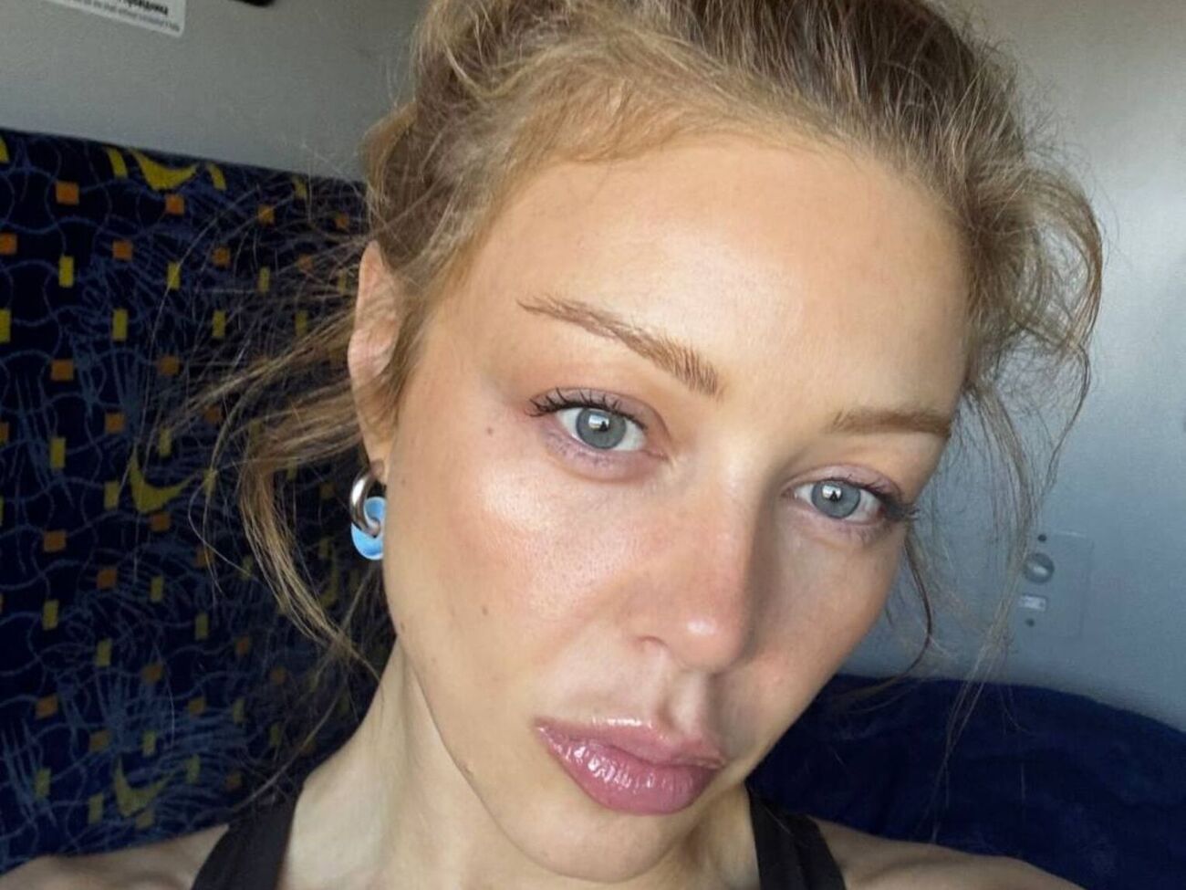 Тіна Кароль важить приблизно 52 кг