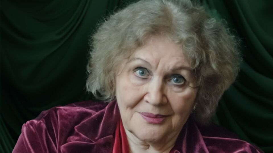 Костенко 2005 року відмовилася від звання Героя України