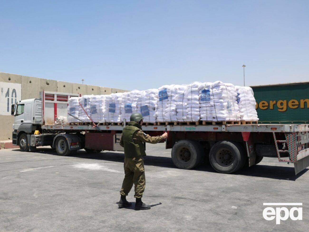 ХАМАС призывает посредников заставить Израиль отменить решение