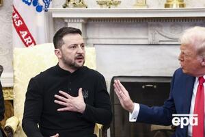 Телеканал отмечает, что нет четкости относительно того, примет ли Трамп такое решение и когда именно это может произойти