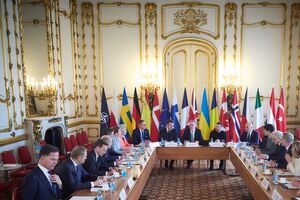 За підсумками зустрічі лідери країн підкреслили важливість надання міцних гарантій безпеки як основи для можливого перемир'я