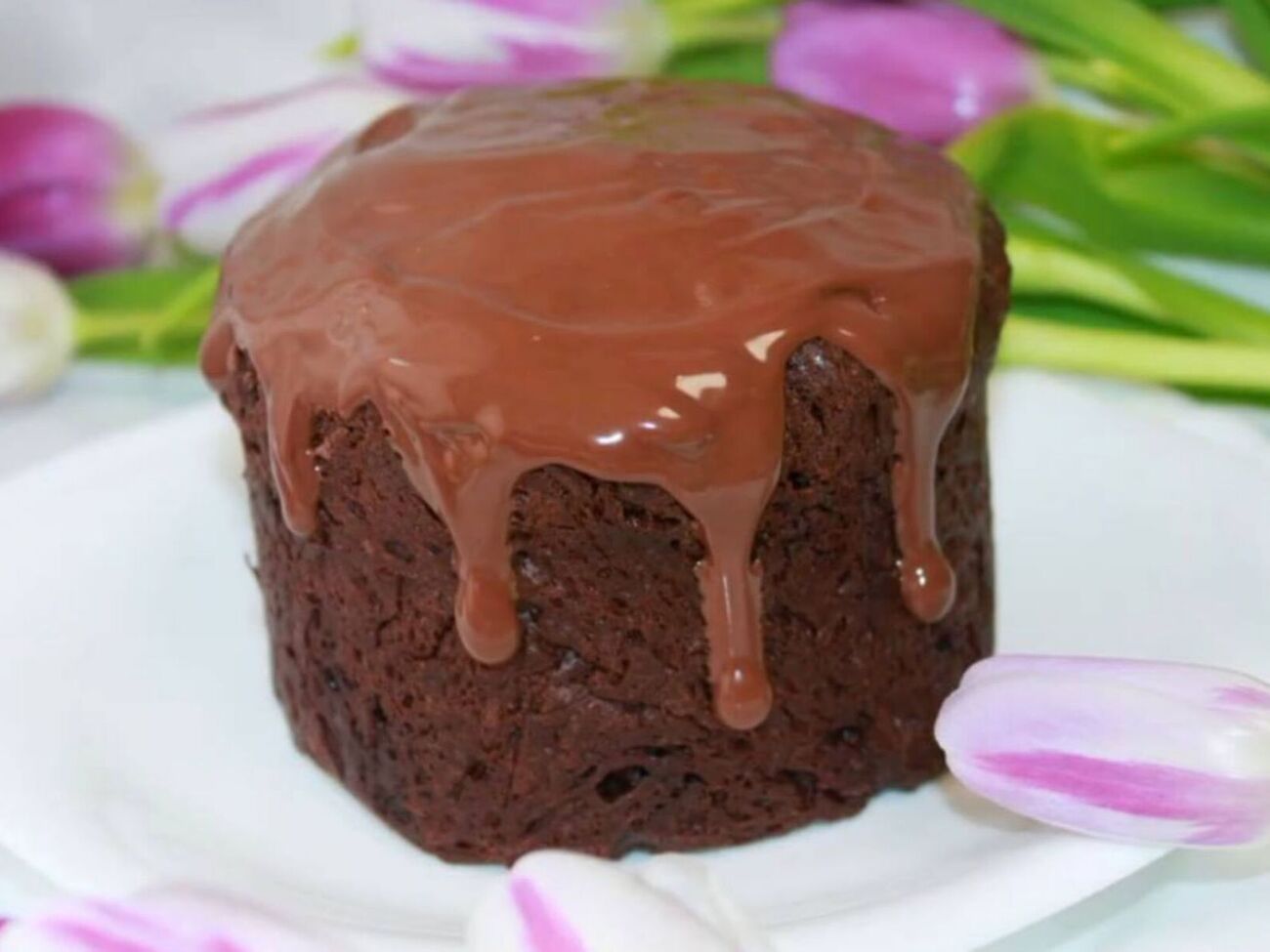 Выпекайте паски в духовке, разогретой до 180 °C, в течение 35 минут