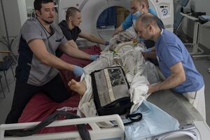 КТ делают даже бойцам без сознания