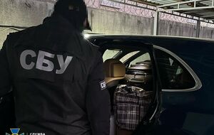 Подозреваемые выдавали Porsche Cayenne за медицинскую машину