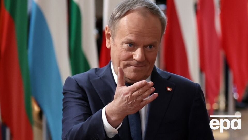 Туск підкреслив, що не має наміру знецінювати зусилля Макрона