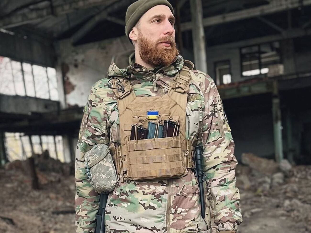 По словам Вышебабы, стихотворение Invictus ценно для него тем, что поднимает вопрос сохранения собственной идентичности в аномальных обстоятельствах