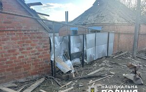 Щонайменше шість КАБ окупанти скинули на центр Краснопілля, під удар також потрапили Рожковичі