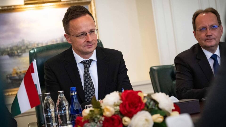 Глава МЗС Угорщини висловився про ситуацію в Закарпатті