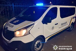 На місці вибуху працюють поліція та СБУ