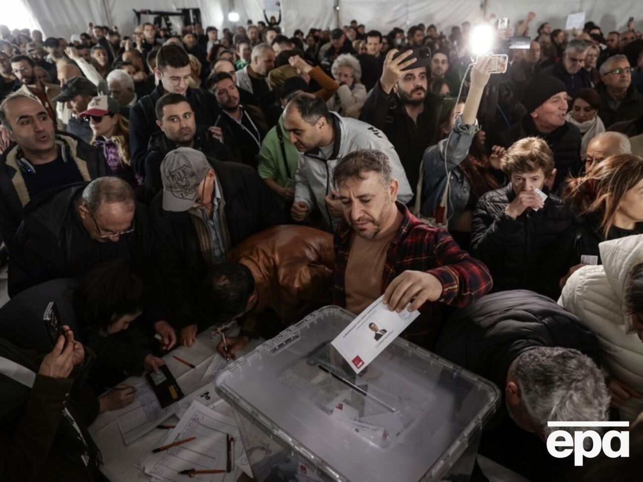 На праймериз проголосовали 15 млн турков