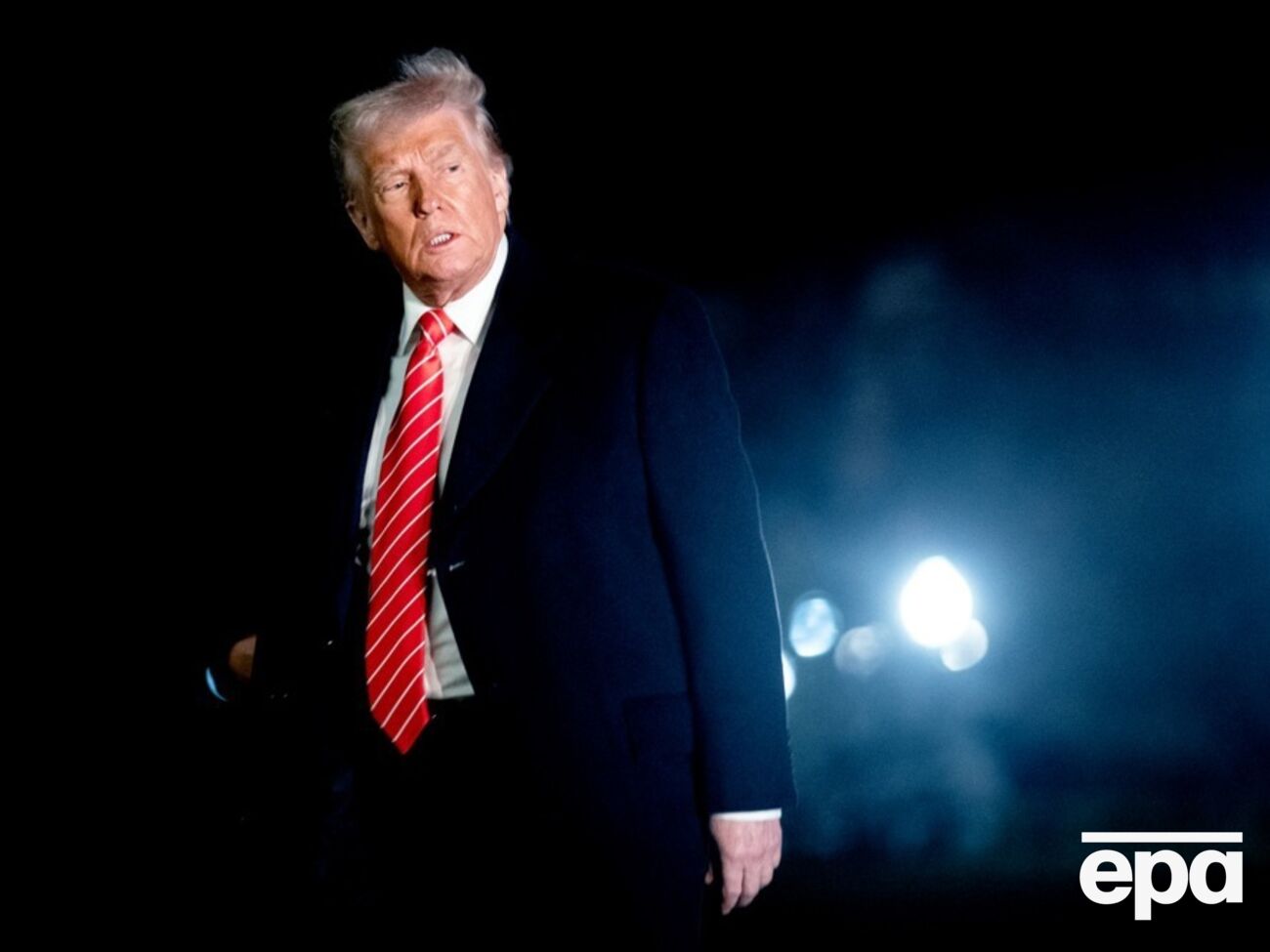 Трамп сказав, що США обговорюють з Україною потенціал для американських фірм володіти українськими електростанціями