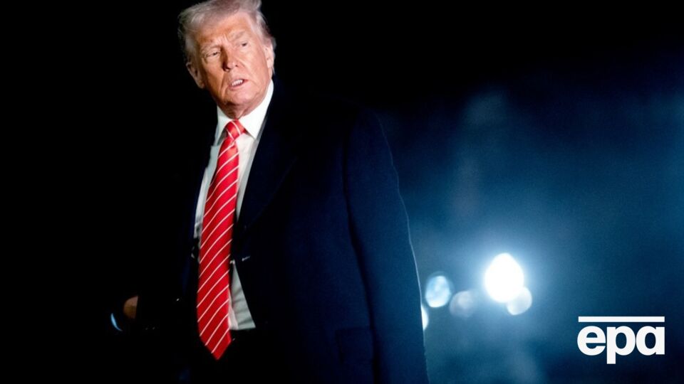 Трамп сказав, що США обговорюють з Україною потенціал для американських фірм володіти українськими електростанціями