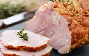 Для буженини візьміть 1 кг свинячої шиї