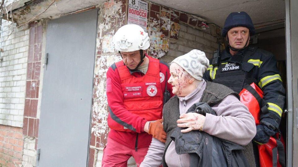 В Сумах 80 человек пострадали от удара российской ракеты