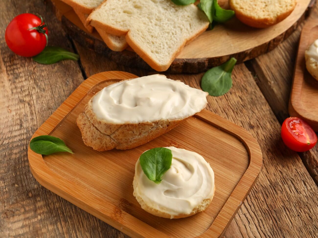 Сир подають охолодженим