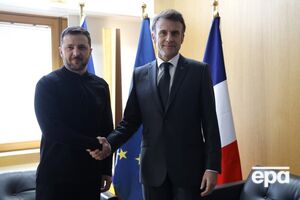 Перед двосторонніми переговорами й робочою вечерею Макрон і Зеленський виступлять перед пресою, додали журналісти