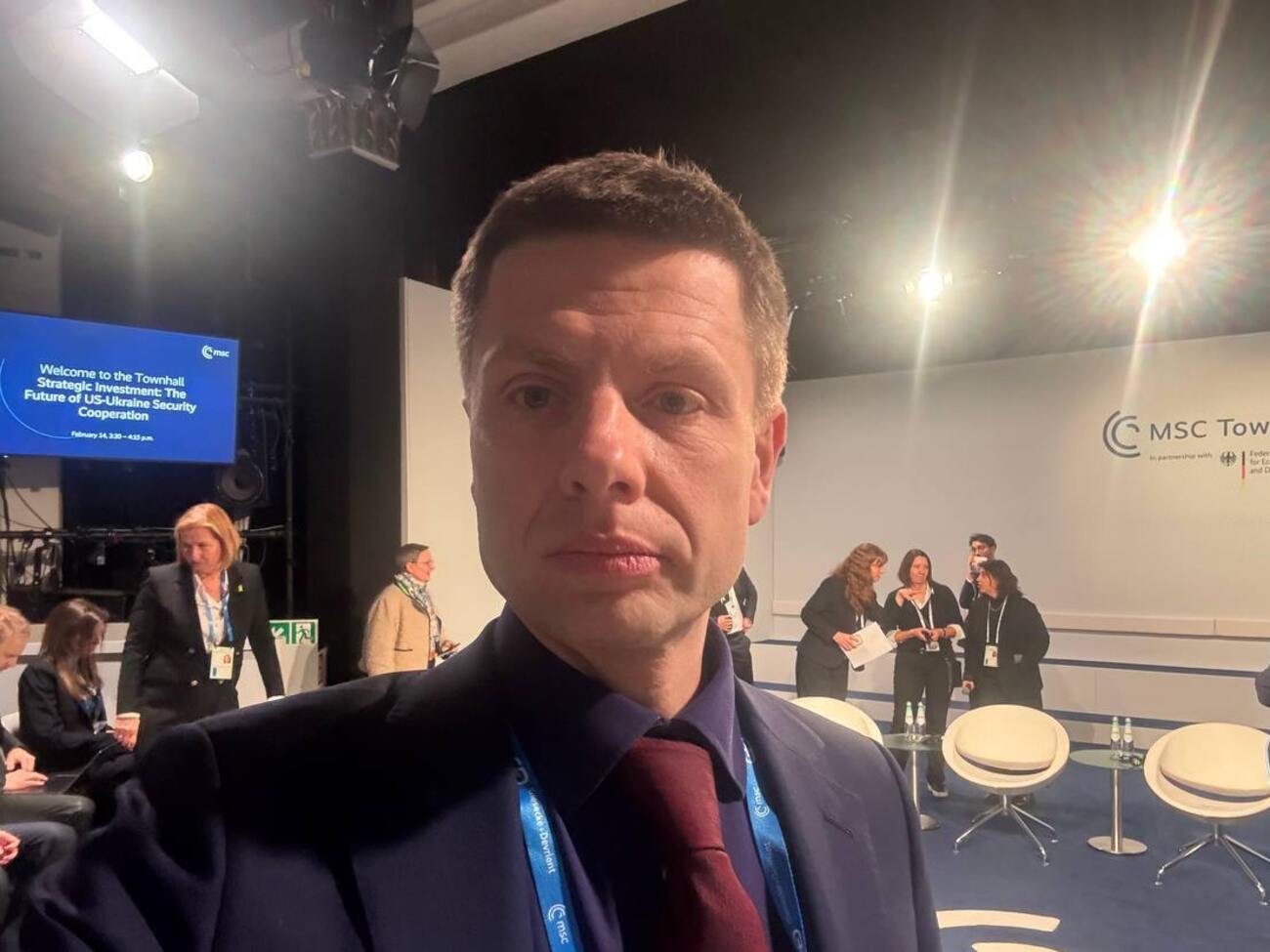 Гончаренко: Украина должна продолжать работу по ужесточению санкций