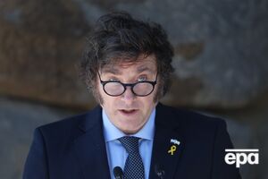 По словам премьер-министра Аргентины, у Милея (на фото) нет "причин защищать эту информацию"