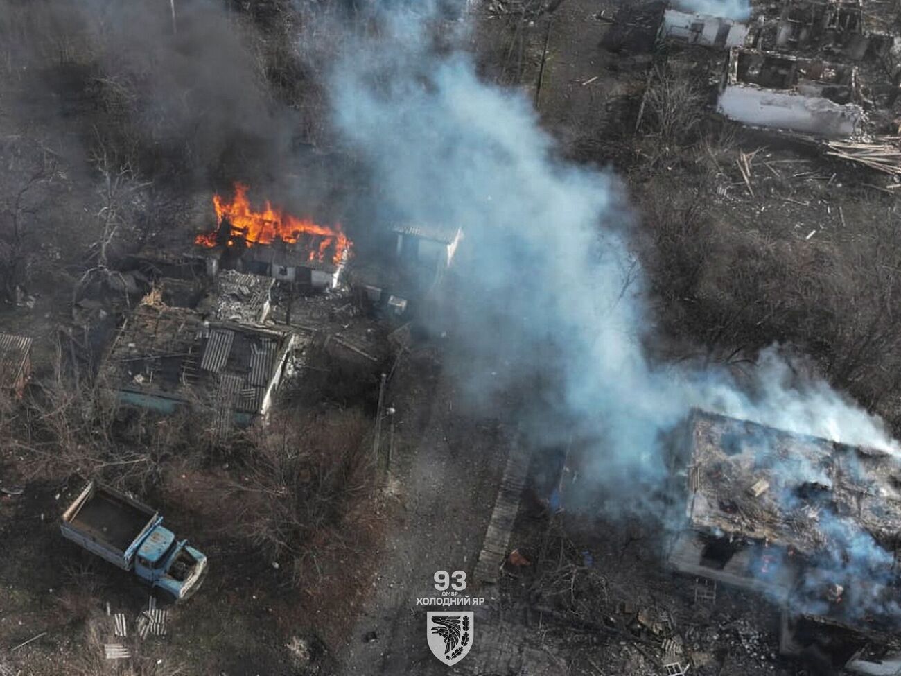 "Гул від вибухів тут чують майже щохвилини". У ЗСУ показали, який вигляд має Покровськ. Фоторепортаж