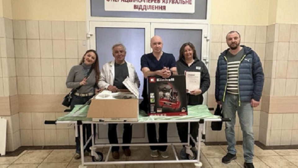 "Фундація Течія" Олега Крота передала Кропивницкой детской больнице современное оборудование для лечения мочекаменной болезни у детей