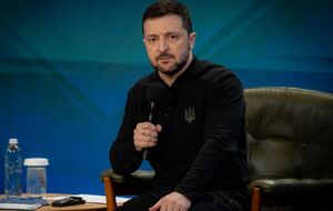 Зеленський: Ми не можемо поки що писати в першому такому документі такі слова, як, наприклад, "елеватор". Але що транспортувати, якщо ракета прилітає в елеватор?