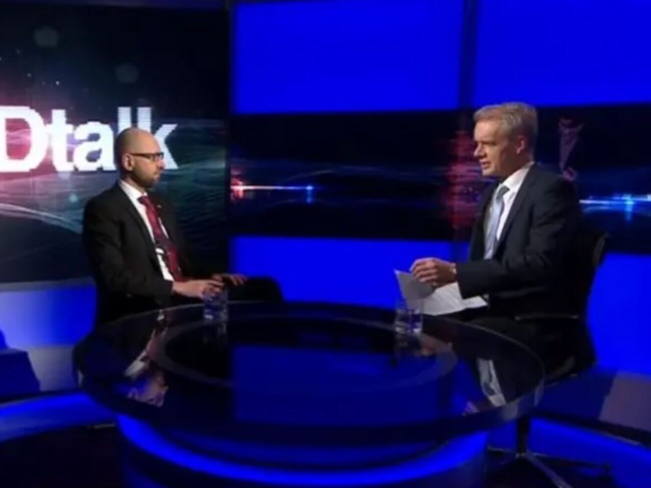 Экс-премьер назвал программу "легендарной" и "эталоном глубоких и содержательных интервью"