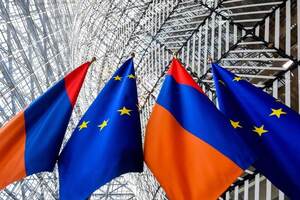 Ухвалення закону не означає негайного референдуму про членство в ЄС, зазначають представники влади