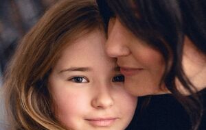 Мозговая уехала на отдых с дочерью