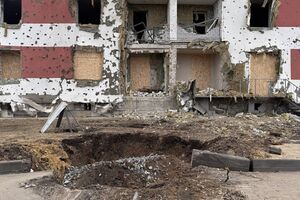 За годину росіяни обстріляли три мікрорайони