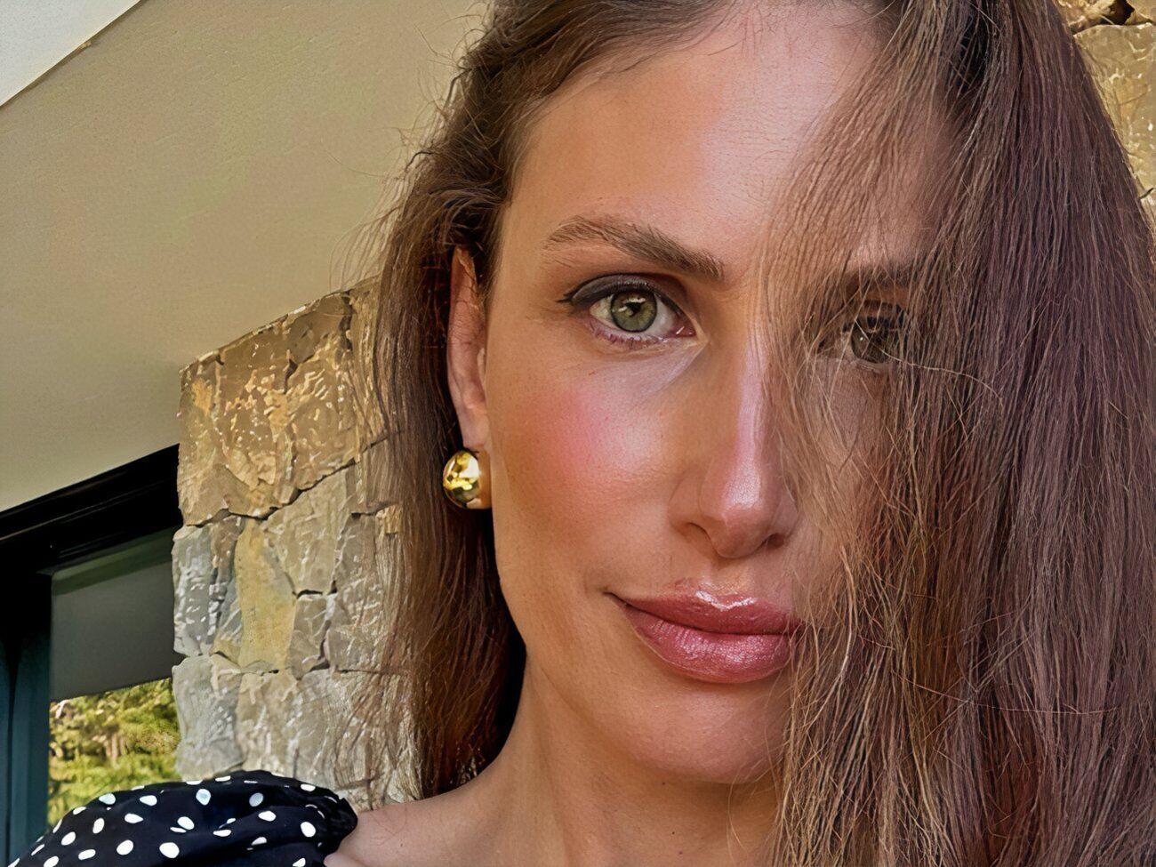 Зиневич устроила фотосессию на открытом воздухе