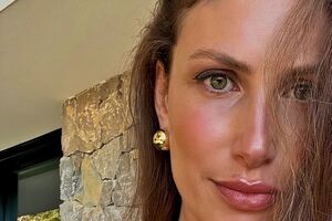 Зиневич устроила фотосессию на открытом воздухе