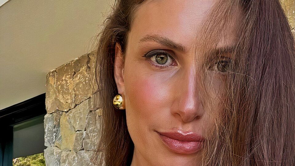 Зиневич устроила фотосессию на открытом воздухе