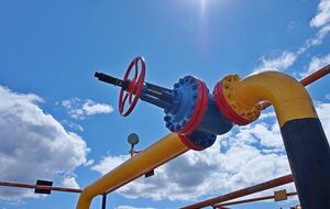 Ринок уже напрацьовує пропозиції, які могли б допомогти зменшити фінансовий тиск на газовидобувників, зазначив експерт