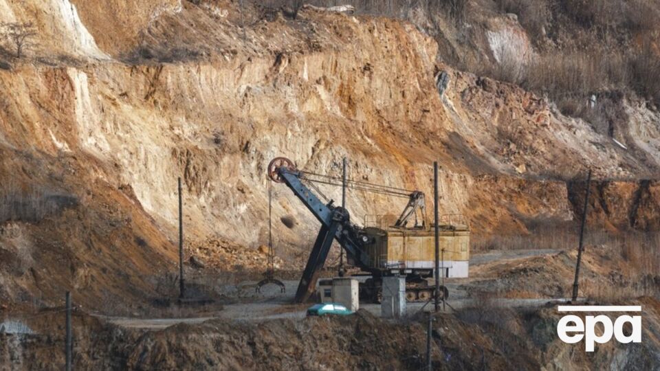 Згідно з новим варіантом угоди, Україна має зобов'язатися виплатити США $123 млрд "боргу", які DFC залучить у фонд як "початковий внесок"